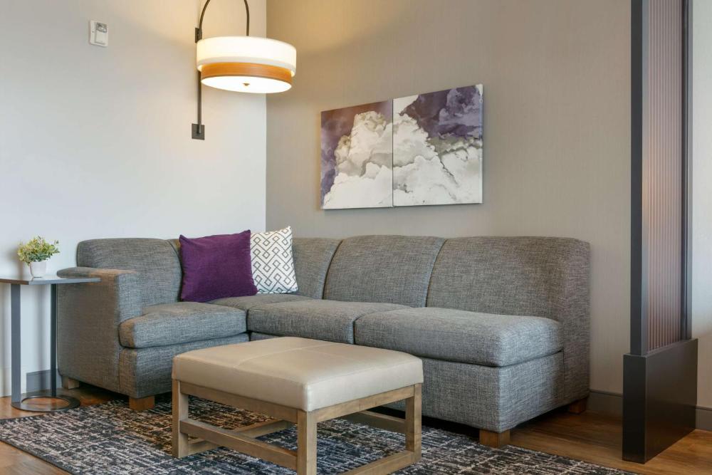 King Suite with Sofa Bed and Roll-In Shower - Disability Access interior